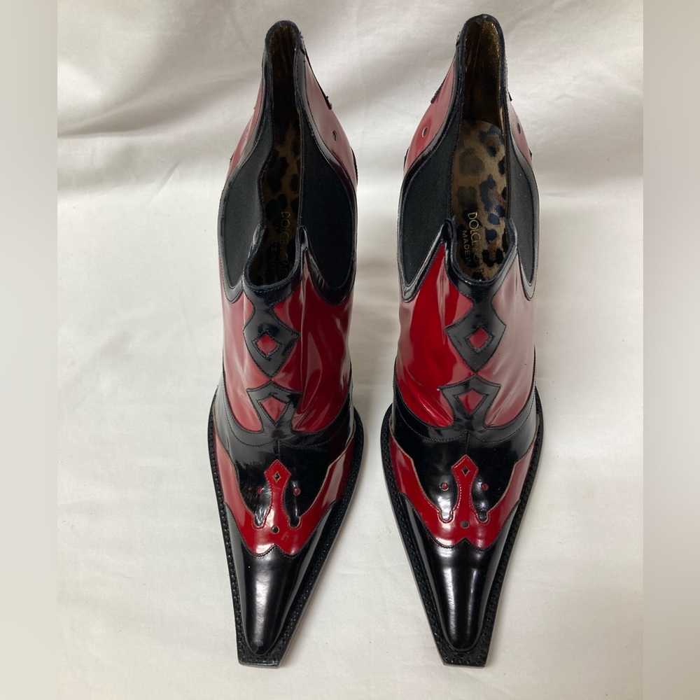 Dolce & Gabbana Red and Black Bootie Boots, size 40, fit like a 9 - Picture 2 of 10